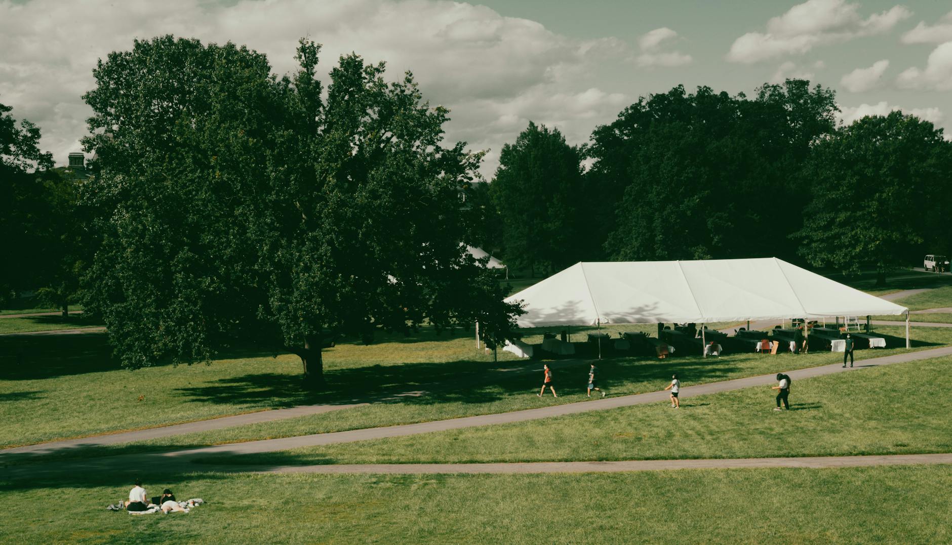 How Many Porta Potties Do I Need for My Tulsa Wedding?